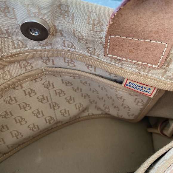 Dooney & Bourke | vintage natural beige handbag - Picture 8 of 9